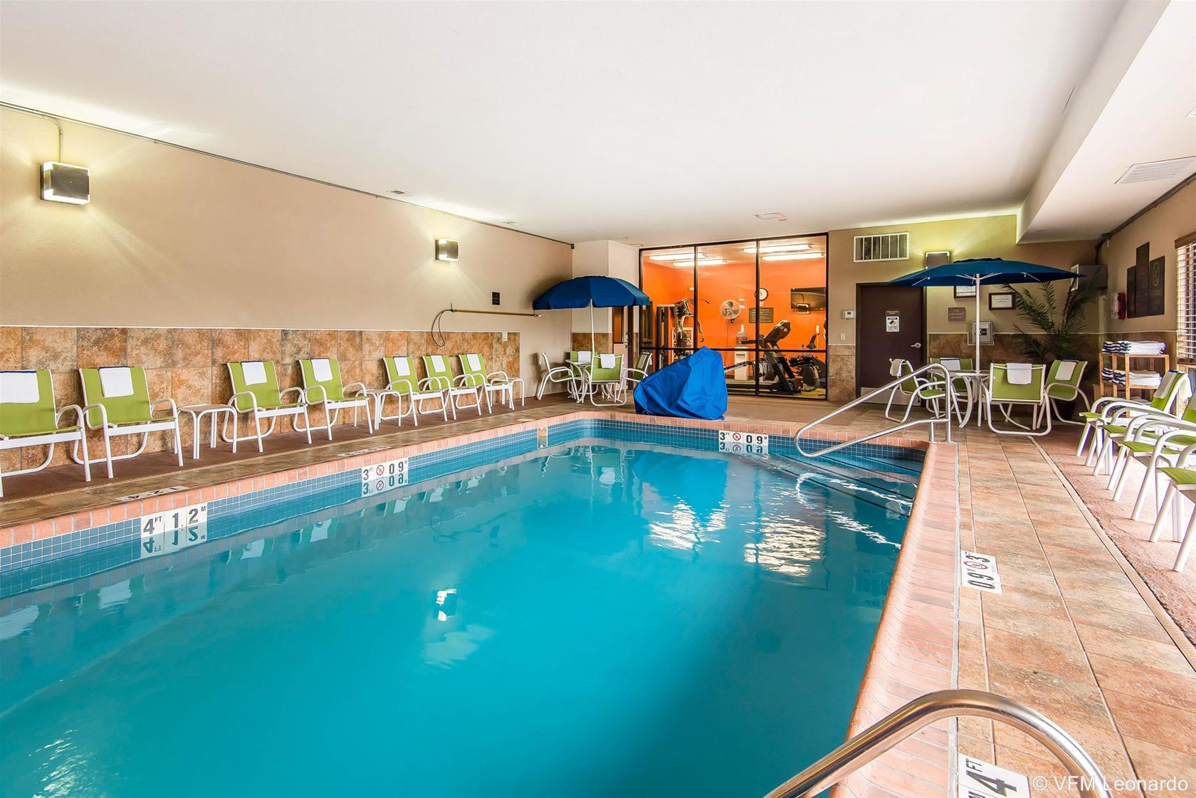 Comfort Inn & Suites Kansas City - Northeast Zewnętrze zdjęcie